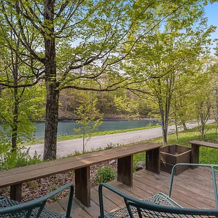 Riverside Cottage Woodstock Exterior photo