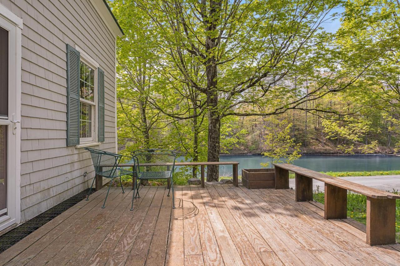 Riverside Holiday home